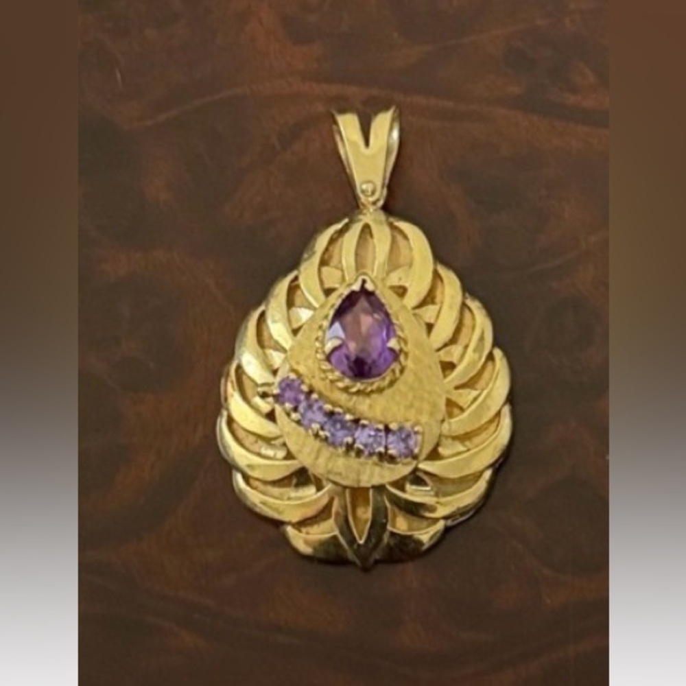 Elegant Pendant Vintage 14k Gold Amethyst Locket Pendant - Openwork Teardrop